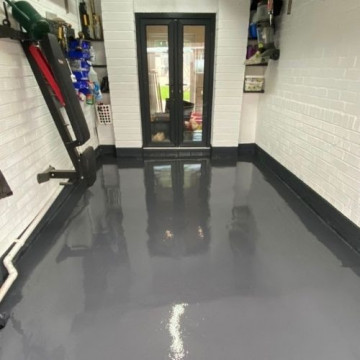 HB Epoxy Floor Paint